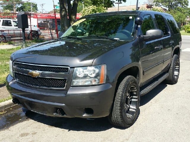 2010 Chevrolet Tahoe for sale at WEST END AUTO INC in Chicago IL