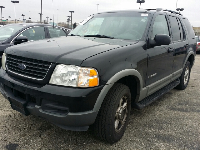 2002 Ford Explorer for sale at WEST END AUTO INC in Chicago IL