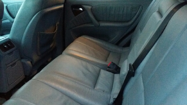 2000 Mercedes-Benz M-Class ML 320