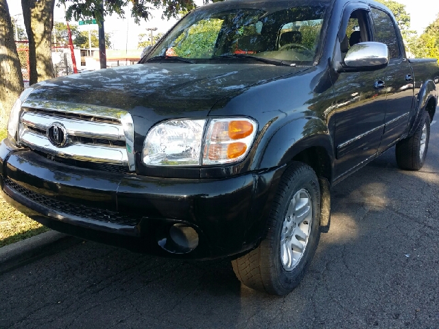 2004 Toyota Tundra for sale at WEST END AUTO INC in Chicago IL
