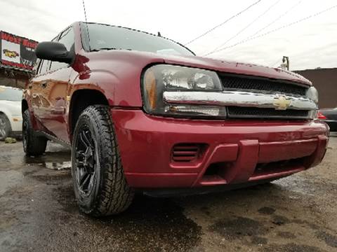 2007 Chevrolet TrailBlazer for sale at WEST END AUTO INC in Chicago IL