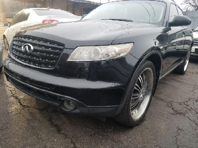 2004 Infiniti FX35 for sale at WEST END AUTO INC in Chicago IL