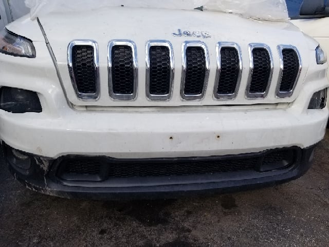 2015 Jeep Cherokee Latitude's photo