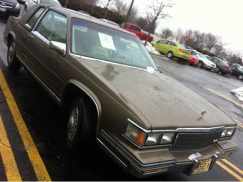 1986 Cadillac DeVille for sale at WEST END AUTO INC in Chicago IL