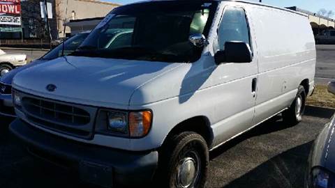 2002 Ford E-Series Cargo for sale at WEST END AUTO INC in Chicago IL