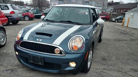 2009 MINI Cooper for sale at JR's Auto Connection in Hudson NH