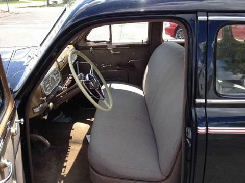 1941 Oldsmobile Custom Cruiser