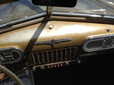 1941 Oldsmobile Custom Cruiser