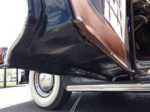 1941 Oldsmobile Custom Cruiser