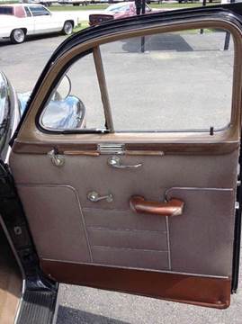1941 Oldsmobile Custom Cruiser