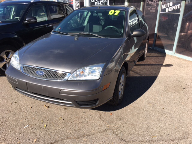 2007 Ford Focus for sale at Auto Depot in Albuquerque NM