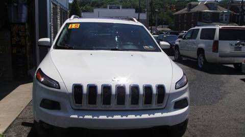 2015 Jeep Cherokee for sale at Mayas Auto Center llc in Allentown PA