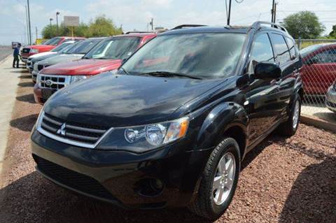 2007 Mitsubishi Outlander for sale at A AND A AUTO SALES in Gadsden AZ