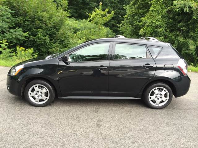 2009 Pontiac Vibe for sale at MICHAEL MOTORS in Farmington ME