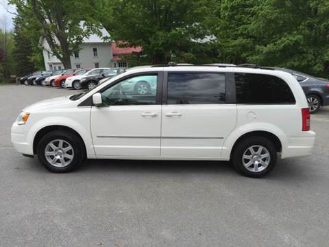 2010 Chrysler Town and Country for sale at MICHAEL MOTORS in Farmington ME