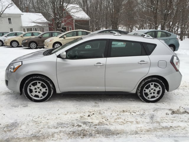 2009 Pontiac Vibe for sale at MICHAEL MOTORS in Farmington ME