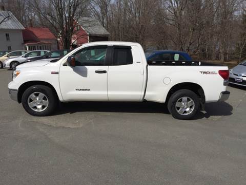 2007 Toyota Tundra for sale at MICHAEL MOTORS in Farmington ME
