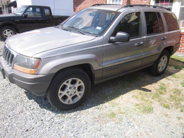 2001 Jeep Grand Cherokee for sale at Maxx Used Cars in Pittsboro NC