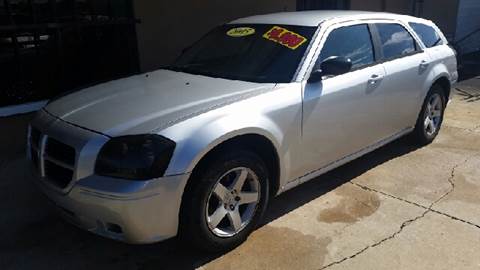 2005 Dodge Magnum for sale at Eastside Auto Brokers LLC in Fort Myers FL