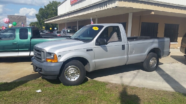 2001 Ford F-250 Super Duty for sale at Eastside Auto Brokers LLC in Fort Myers FL