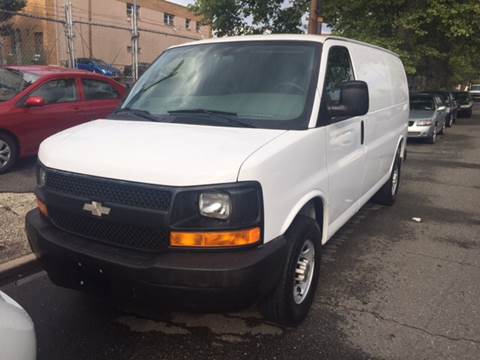 2009 Chevrolet Express Cargo for sale at DEALS ON WHEELS in Newark NJ