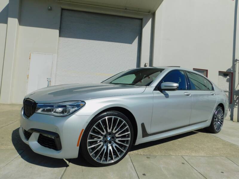 2017 BMW 7 Series 750i