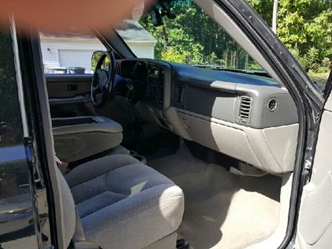2005 Chevrolet Avalanche for sale at GRS Auto Sales and GRS Recovery in Hampstead NH