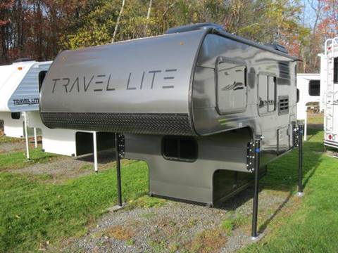 2018 Travel Lite 690FDSL for sale at Polar RV Sales in Salem NH