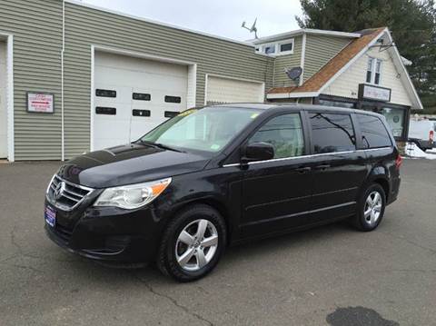 2009 Volkswagen Routan for sale at Prime Auto LLC in Bethany CT