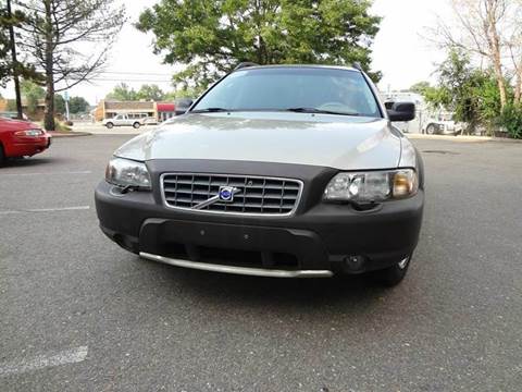 2002 Volvo XC for sale at Modern Auto in Denver CO