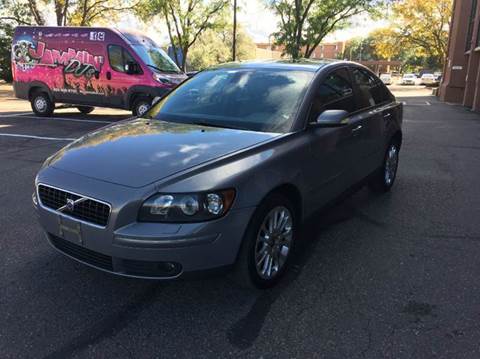 2005 Volvo S40 for sale at Modern Auto in Denver CO