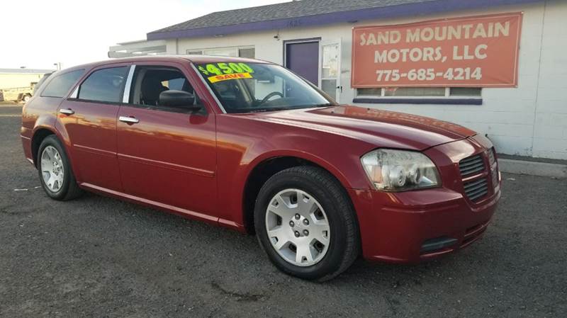 2005 Dodge Magnum for sale at Sand Mountain Motors in Fallon NV