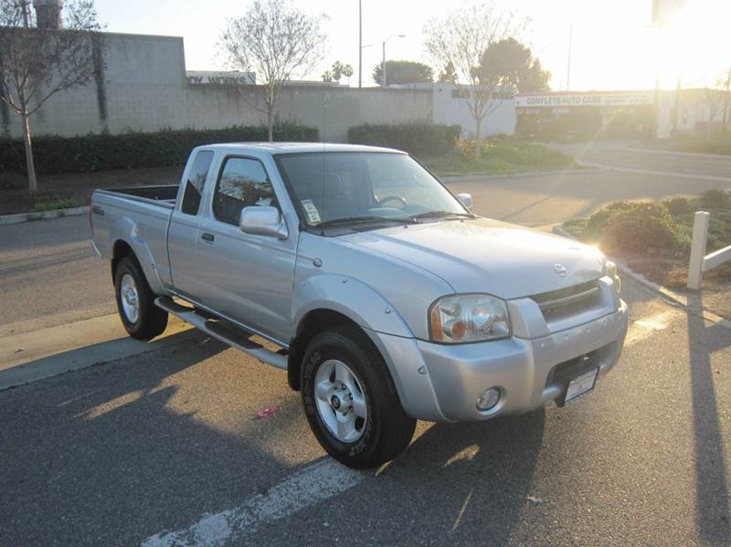 2002 Nissan Frontier 2dr King Cab SE-V6 Desert Runner 2WD SB In ...