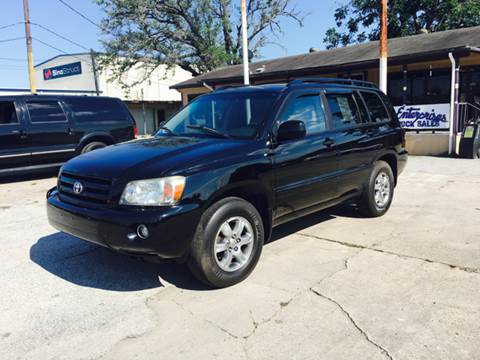 2005 Toyota Highlander for sale at OTWELL ENTERPRISES AUTO & TRUCK SALES in Pasadena TX
