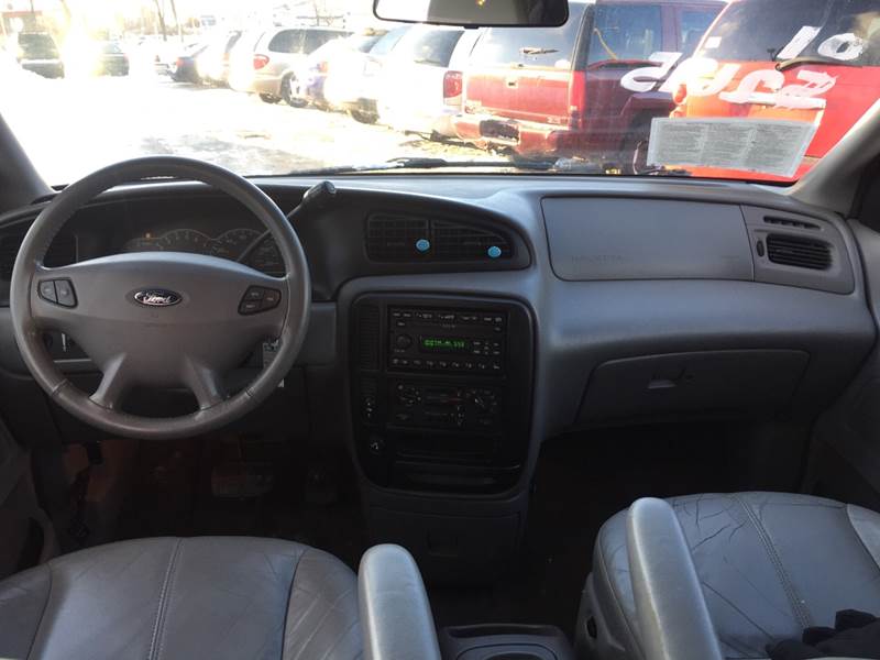 2001 Ford Windstar Se Sport 4dr Mini Van In Milwaukee Wi Big Bills 0387