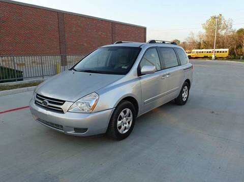 2007 Kia Sedona for sale at Universal Credit in Houston TX