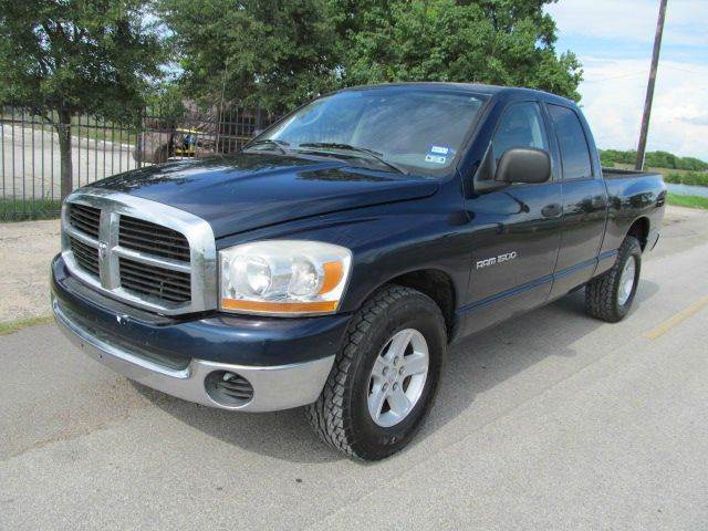 2006 Dodge Ram Pickup 1500 for sale at Universal Credit in Houston TX