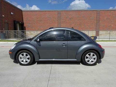 2006 Volkswagen New Beetle for sale at Universal Credit in Houston TX