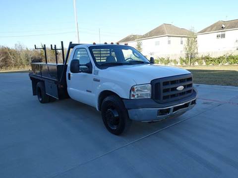 2006 Ford F-350 Super Duty for sale at Universal Credit in Houston TX