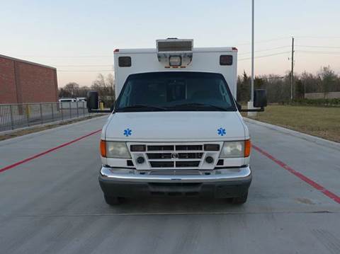 2006 Ford E-450 for sale at Universal Credit in Houston TX