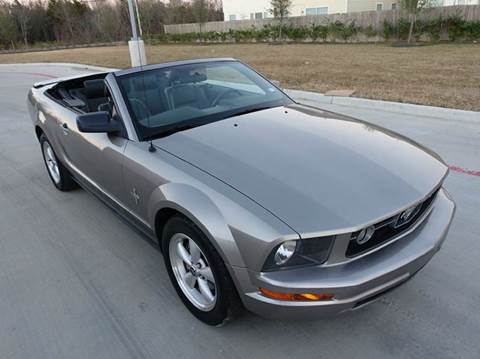 2008 Ford Mustang for sale at Universal Credit in Houston TX