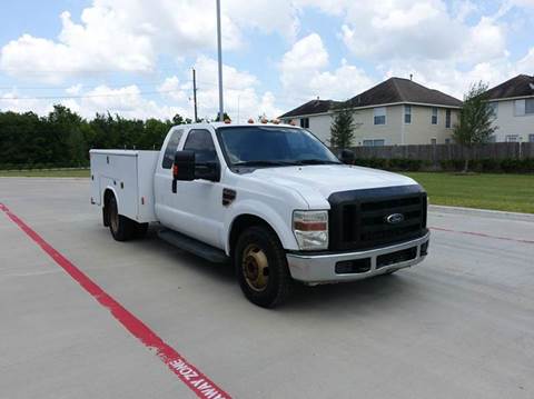 2008 Ford F-350 Super Duty for sale at Universal Credit in Houston TX