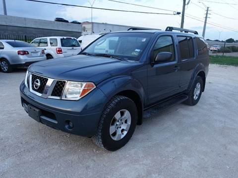 2007 Nissan Pathfinder for sale at Universal Credit in Houston TX