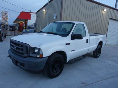 2004 Ford F-250 Super Duty for sale at Universal Credit in Houston TX