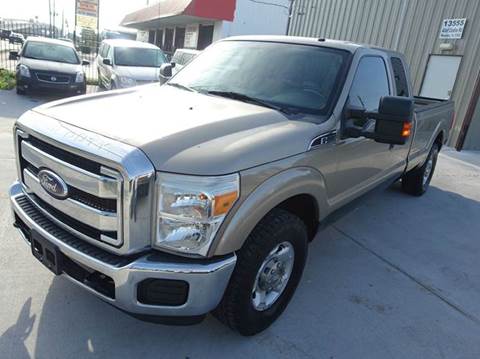 2011 Ford F-250 Super Duty for sale at Universal Credit in Houston TX