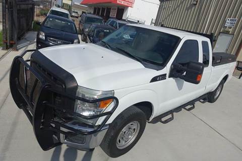 2011 Ford F-250 Super Duty for sale at Universal Credit in Houston TX
