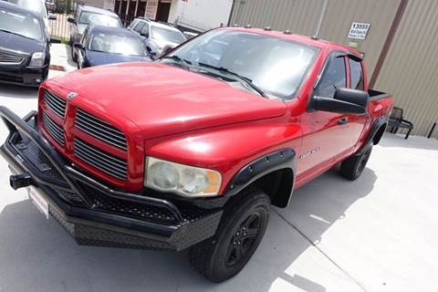 2004 Dodge Ram Pickup 1500 for sale at Universal Credit in Houston TX