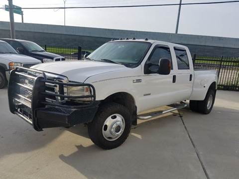 2005 Ford F-350 Super Duty for sale at Universal Credit in Houston TX