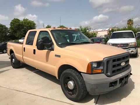 2005 Ford F-350 Super Duty for sale at Universal Credit in Houston TX