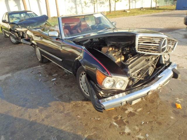 1987 Mercedes-Benz 560-Class